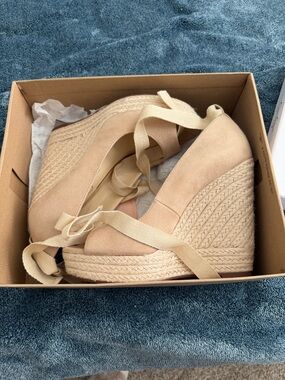 Jessica Simpson Zavida Ankle-tie Espadrille platform Wedge Peep Toe